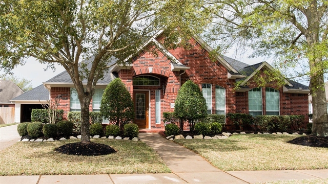 9115 Sunny Ridge Drive - Photo 1