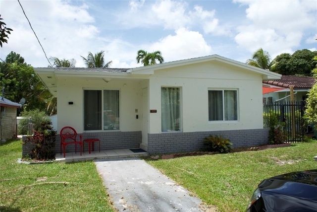 11150 Peachtree Drive - Photo 1