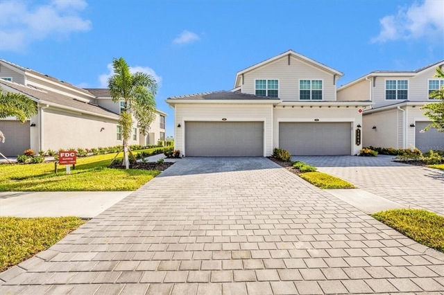 12640 Radiance Court - Photo 1