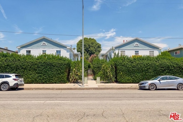 11683 Chandler Boulevard - Photo 1