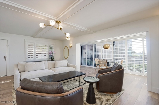 222 Harbour Drive - Photo 1