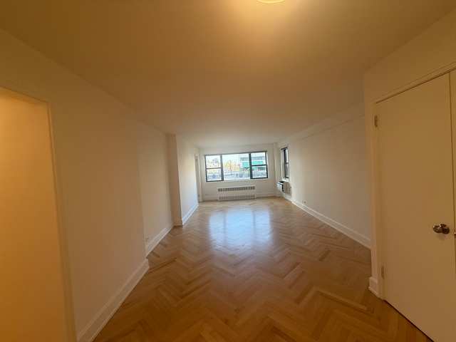 420 East 79th Street - Photo 1