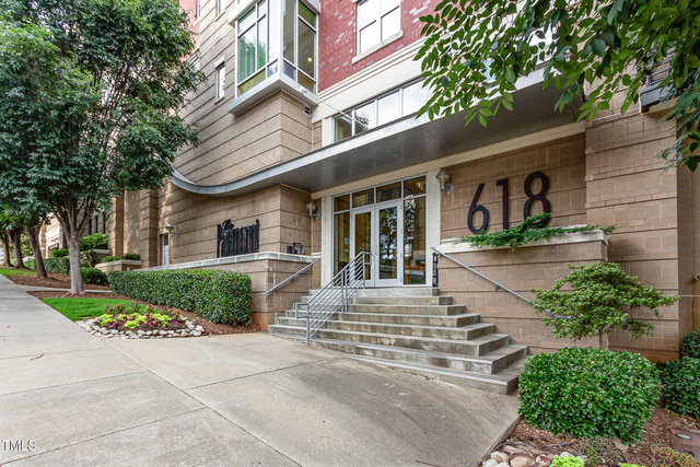 616 N Boylan Avenue - Photo 1