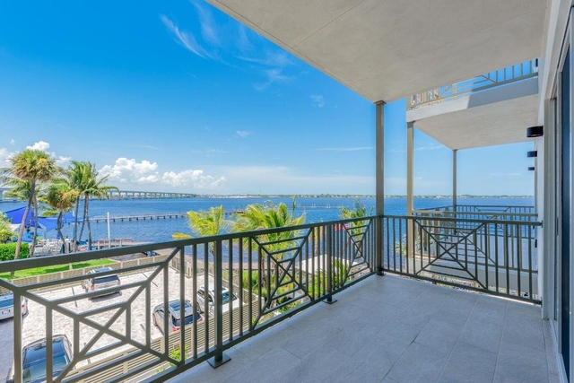 41 Sw Seminole Street - Photo 1
