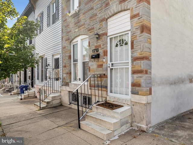 1713 E Lafayette Avenue - Photo 1