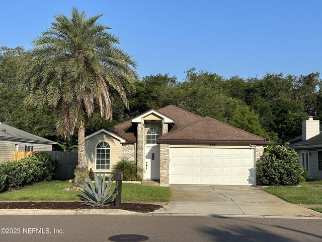 1624 Roberts Drive - Photo 1