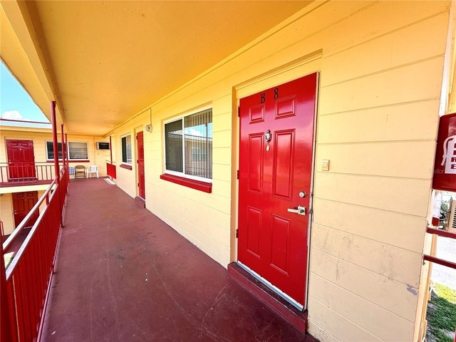 1050 62nd Ave South - Photo 1