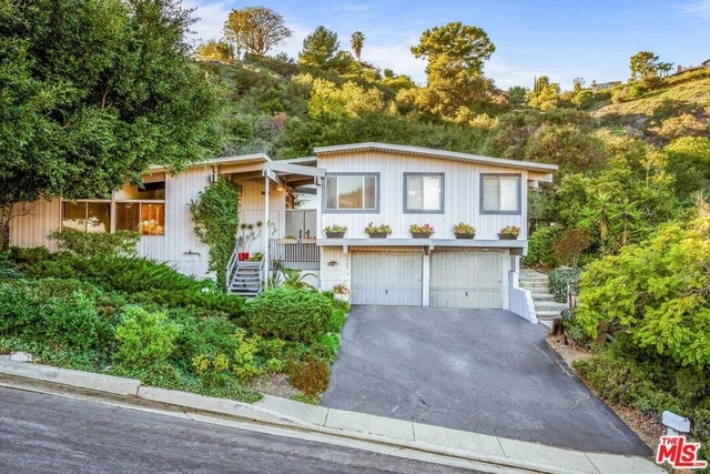 2436 Arbutus Drive - Photo 1