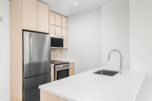 526 Baltic Street - Photo 1