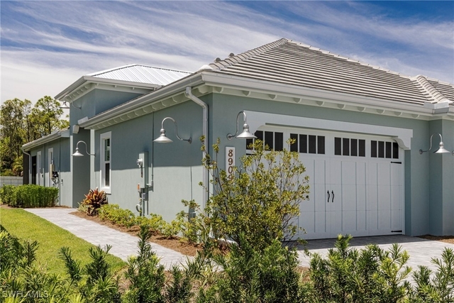 8909 Yucatan Court - Photo 1
