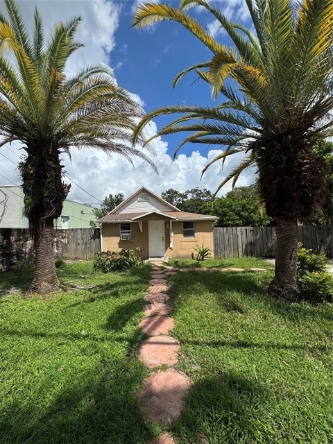 113 Se 4th Street - Photo 1