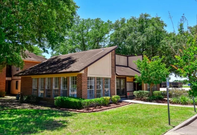 3025 Waller Street - Photo 1