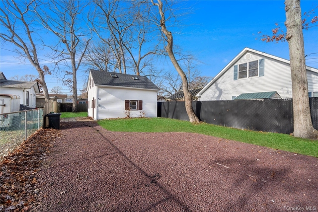 84 Pleasure Avenue - Photo 1
