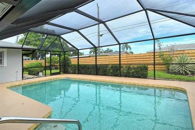 6722 Roxbury Drive - Photo 1