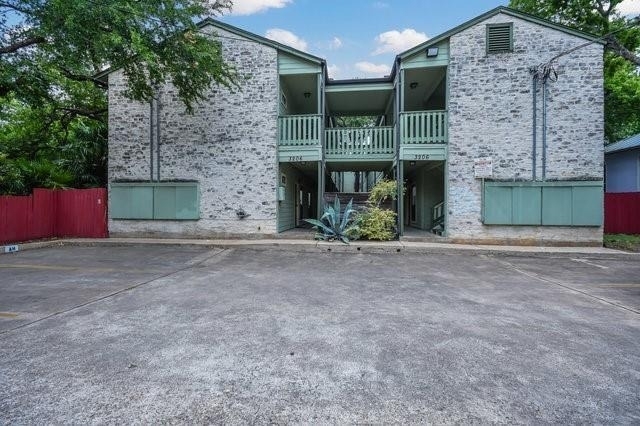 3206 King St - Photo 1