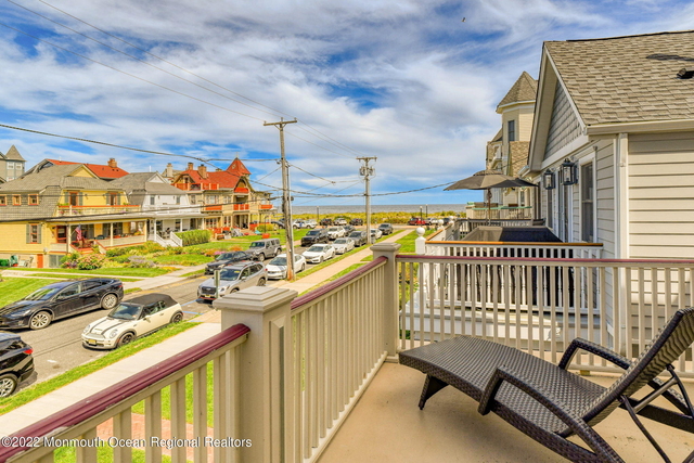 8 Surf Avenue - Photo 1