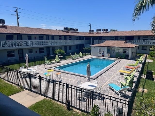 5600 N Banana River Boulevard - Photo 1