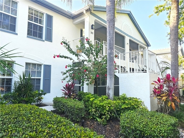 818 Tanbark Drive - Photo 1