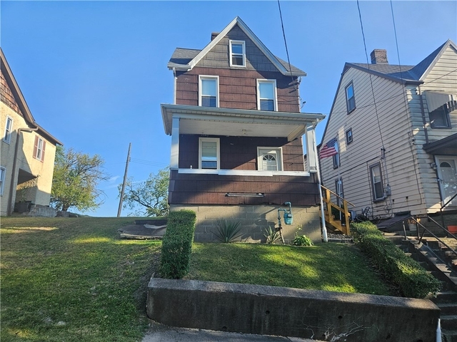 2212 Cronemeyer St - Photo 1