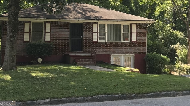 232 Nw Anderson Avenue - Photo 1