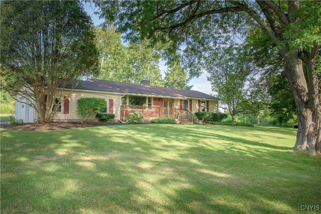 1919 W Lake Road - Photo 1