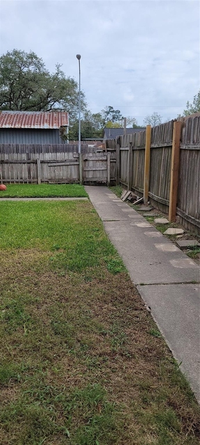 502 Sammon Drive - Photo 1