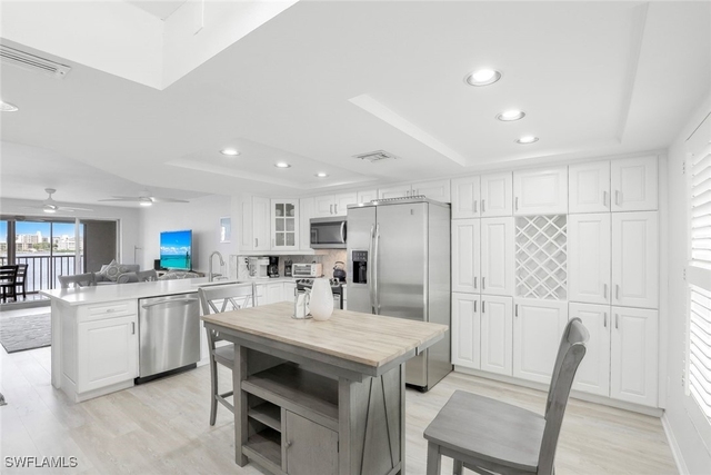 9101 Vanderbilt Drive - Photo 1