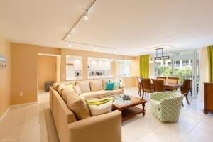110 Half Moon Circle - Photo 1