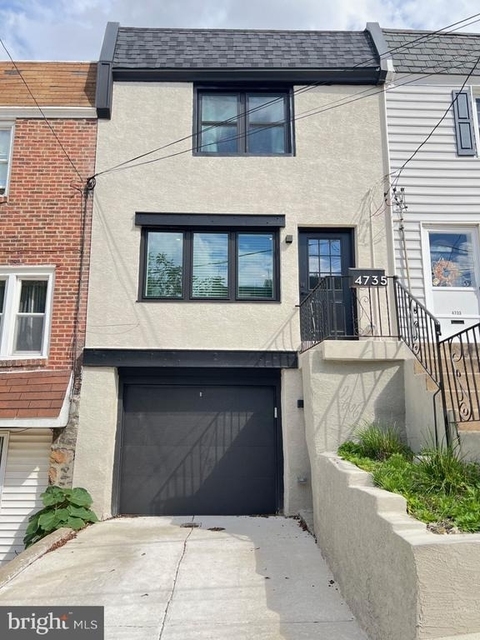 4735 Sheldon Street - Photo 1