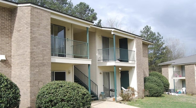 642 Coosa Rd - Photo 1