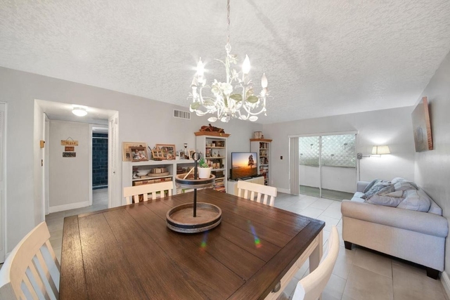 2812 S Garden Drive - Photo 1