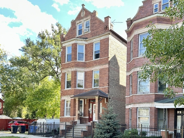 2713 W 16th Street - Photo 1