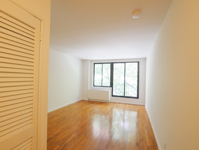 128 East 85th Street - Photo 1