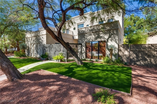 628 Edgebrook Drive - Photo 1