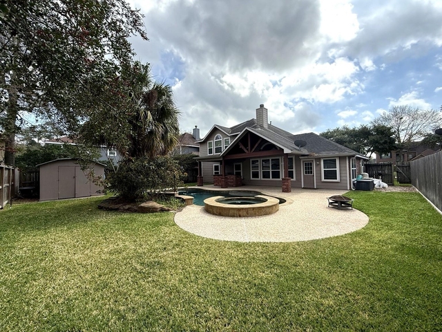 1927 Enchanted Park Drive - Photo 1