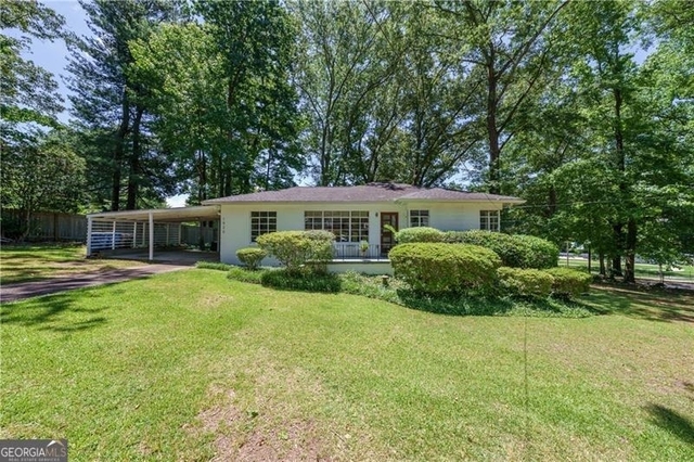 1920 W Forrest Avenue - Photo 1