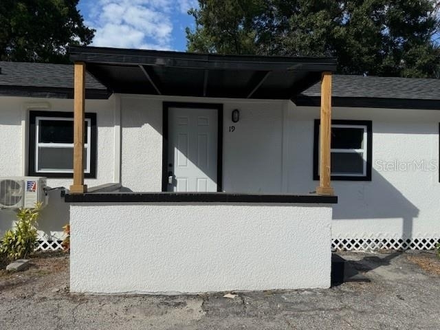 4605 N Hubert Avenue - Photo 1