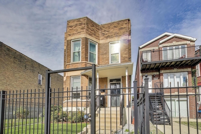 2720 W Polk Street - Photo 1
