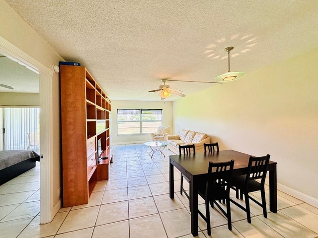2900 N Palm Aire Drive - Photo 1