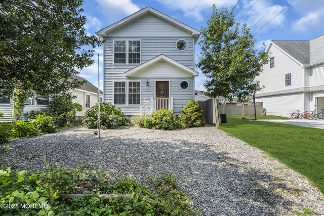 143 Lake Avenue - Photo 1