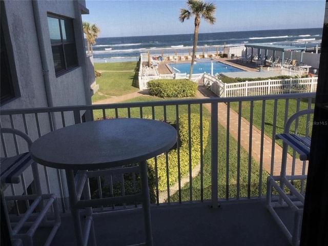 1571 S Atlantic Avenue - Photo 1