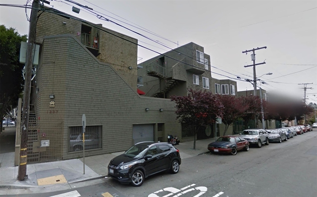 1227 Hampshire St - Photo 1