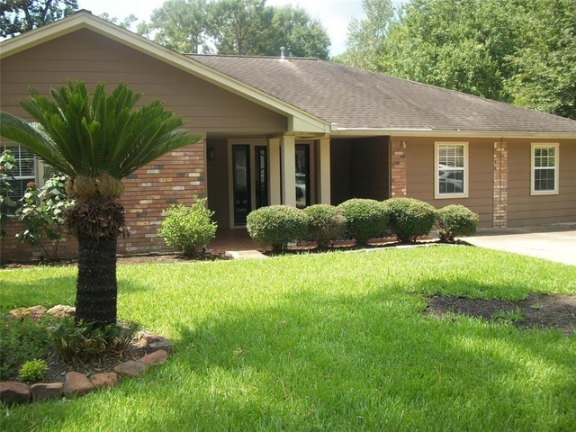 111 Shadylyn Drive - Photo 1