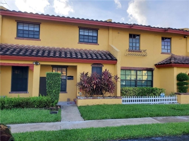 2743 Nw 47th Terrace - Photo 1