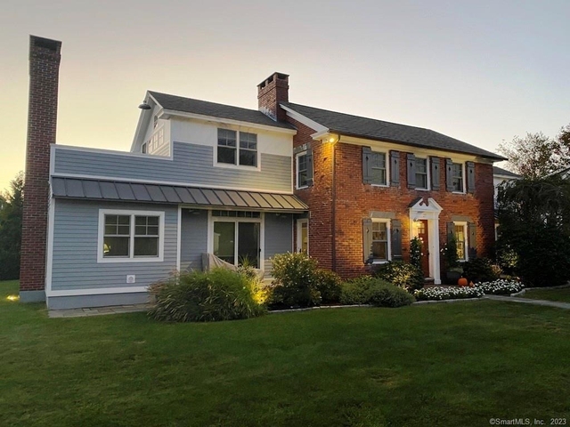 27 Brightwater Road - Photo 1