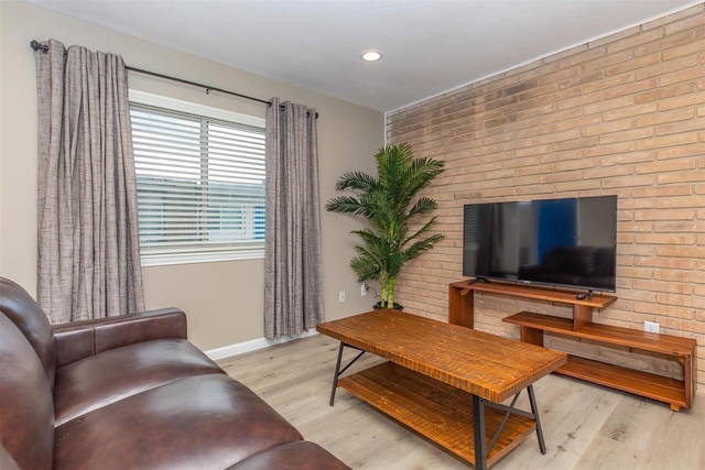 9707 Timberside Drive - Photo 1