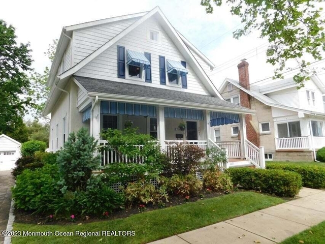 2005 5th Avenue - Photo 1
