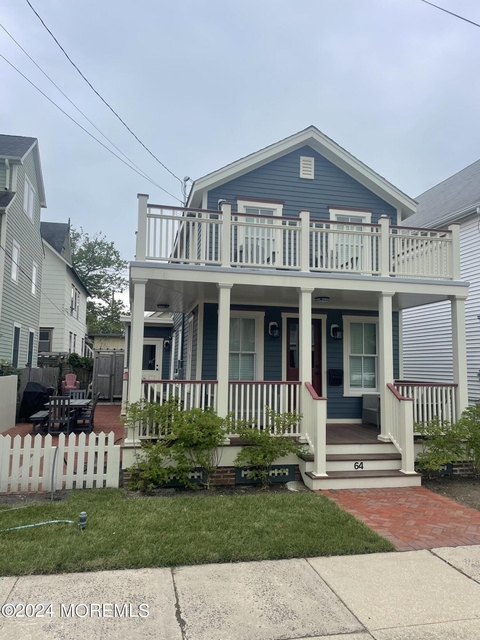 64 Abbott Avenue - Photo 1
