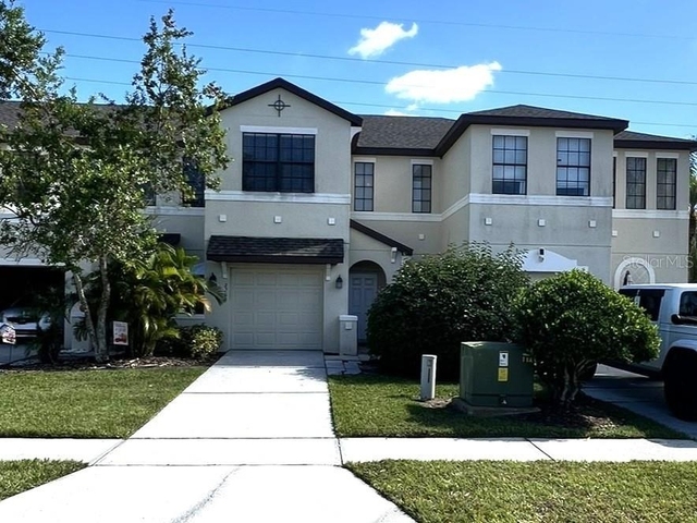 2202 Seven Oaks Drive - Photo 1