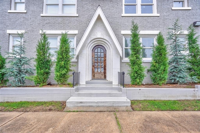 900 Nw 13th Street - Photo 1